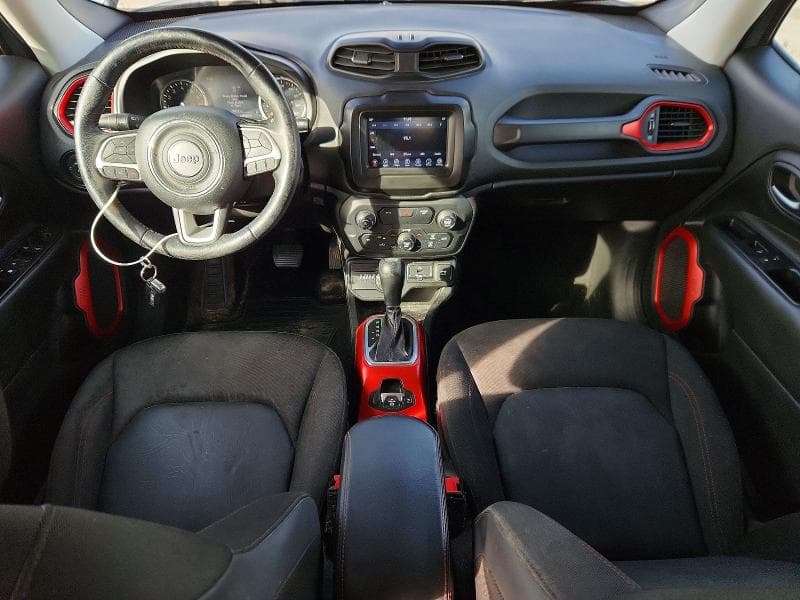 2018 JEEP RENEGADE TRAILHAWK 8