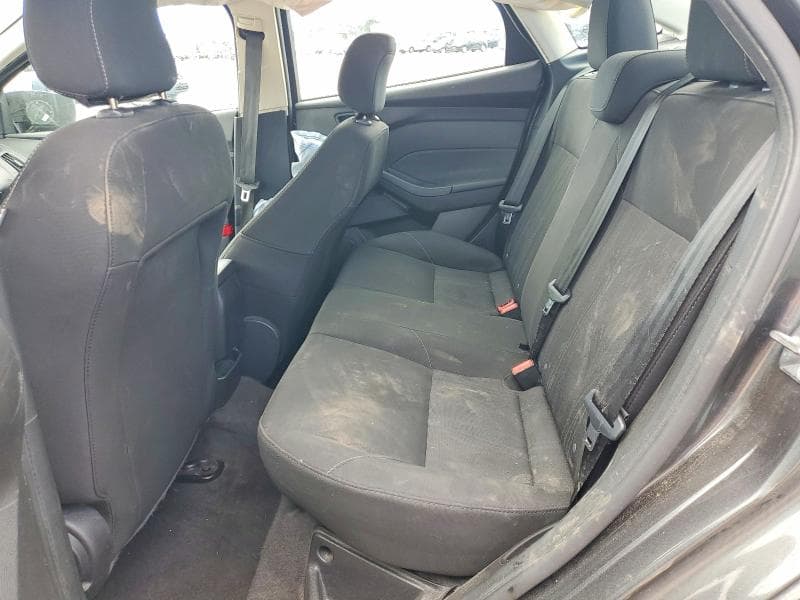 2018 FORD FOCUS SE 10
