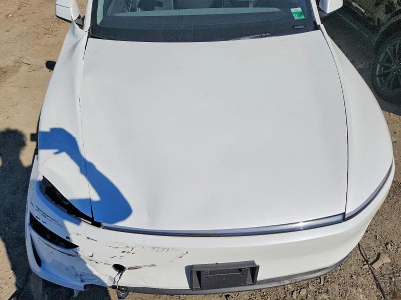 2026 TESLA MODEL Y 11