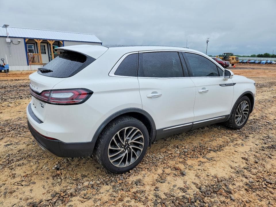 2020 LINCOLN NAUTILUS RESERVE 3