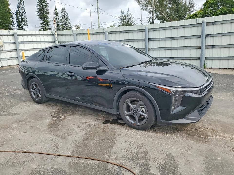 2025 KIA K4 LXS 4