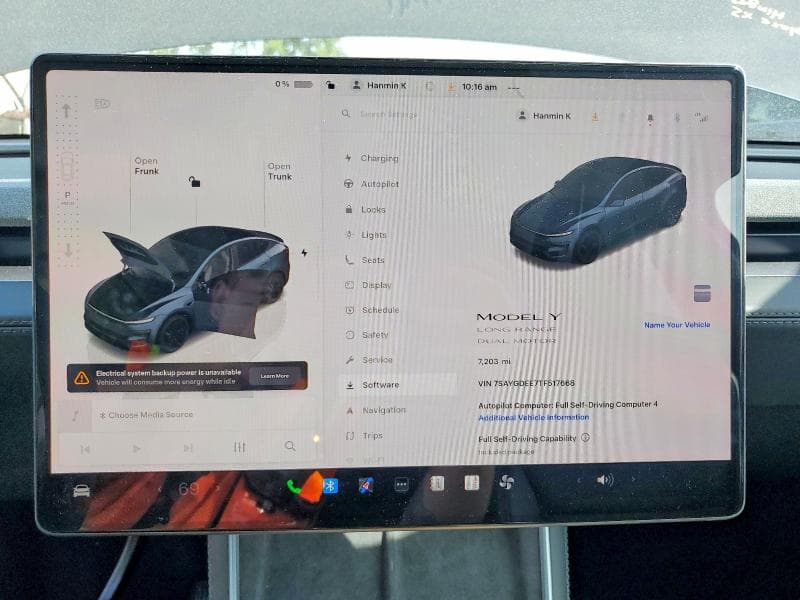 2026 TESLA MODEL Y 9