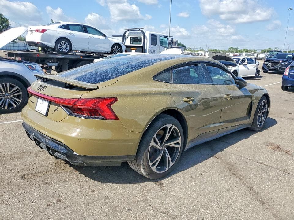 2024 AUDI E-TRON GT PREMIUM PLUS 3