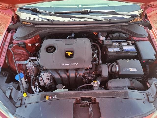 2017 HYUNDAI ELANTRA SE 11