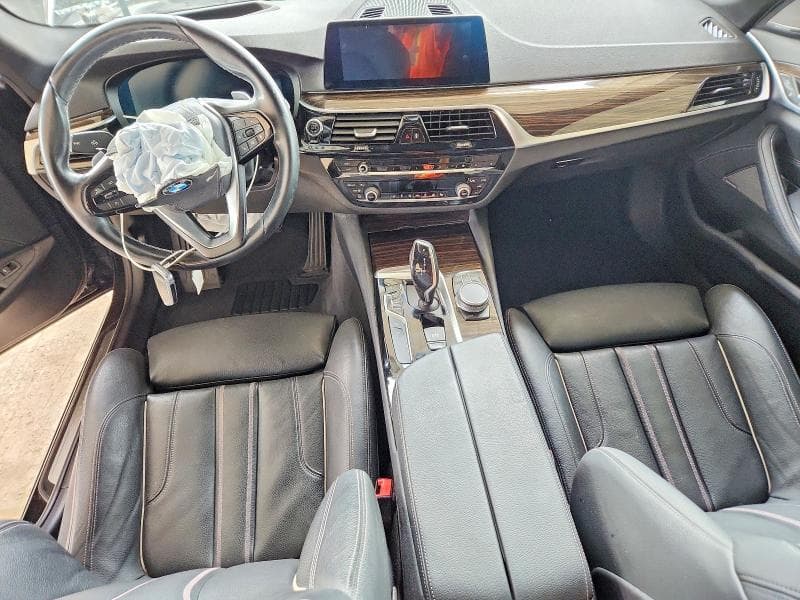 2020 BMW 530 I 8