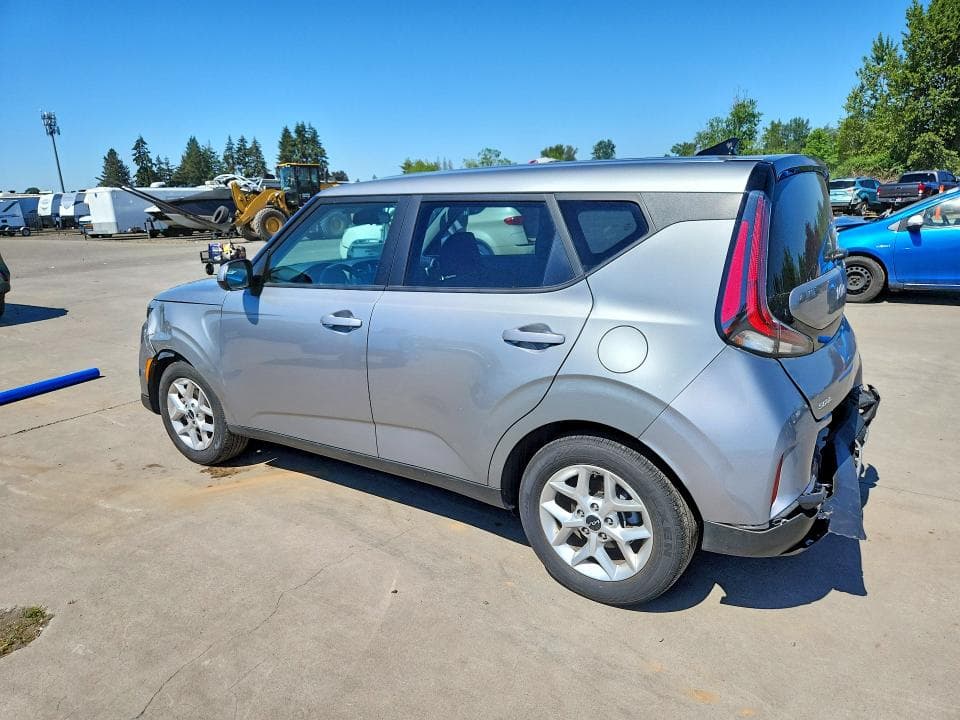 2025 KIA SOUL LX 2