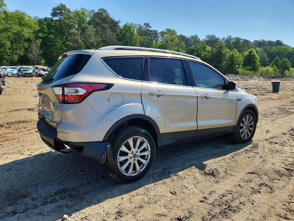 2017 FORD ESCAPE TITANIUM 3