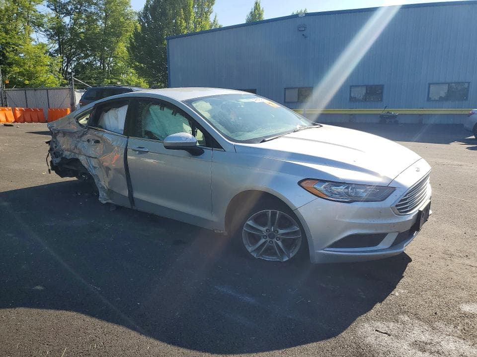 2018 FORD FUSION SE 4