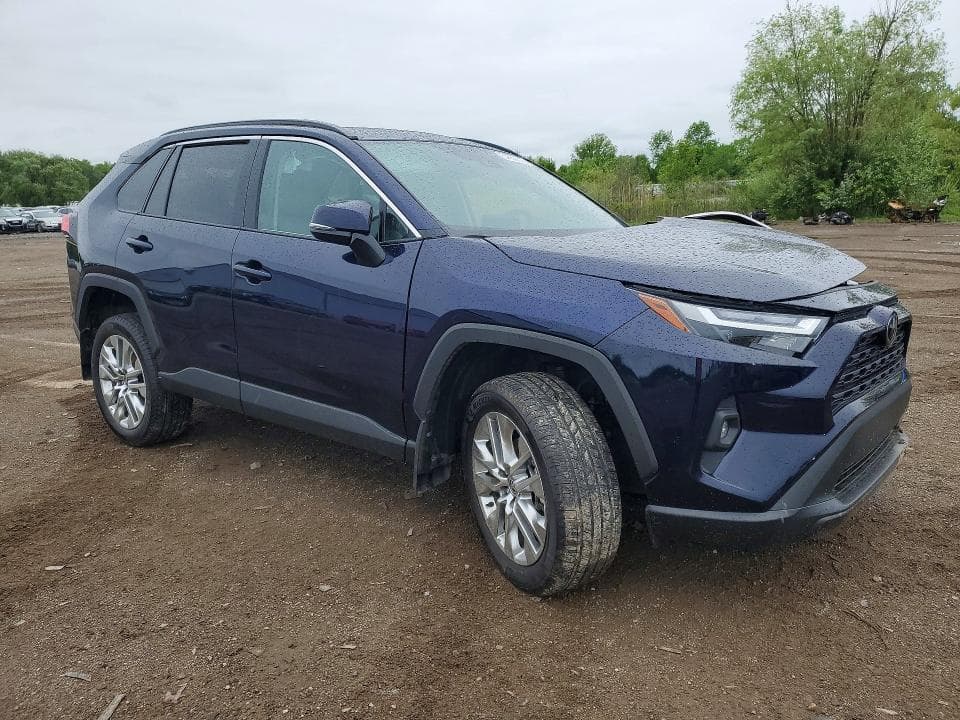 2025 TOYOTA RAV4 XLE PREMIUM 4