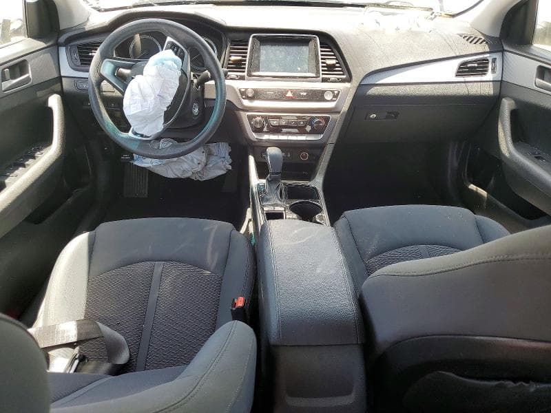 2019 HYUNDAI SONATA SE 8