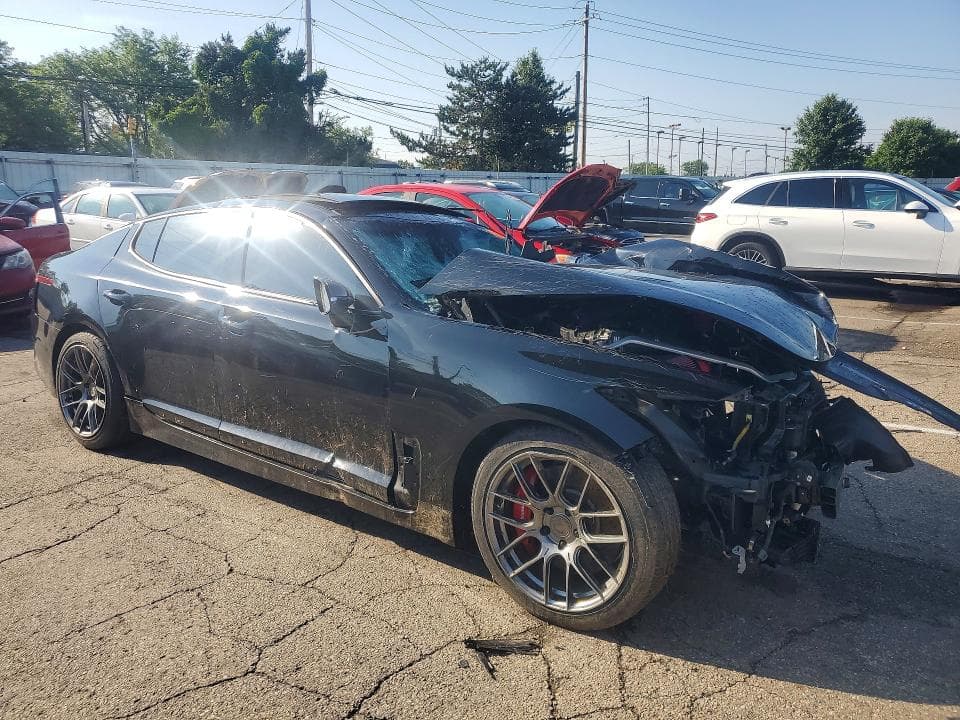 2019 KIA STINGER GT2 4
