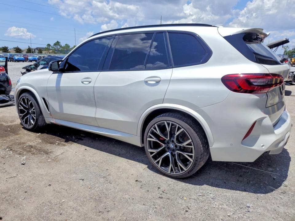 2022 BMW X5 M 2
