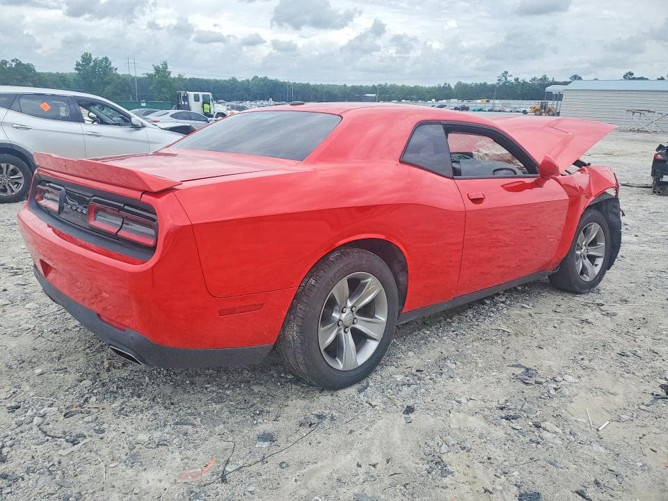 2018 DODGE CHALLENGER SXT 3