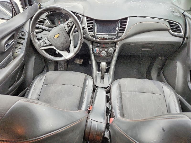 2020 CHEVROLET TRAX 1LT 8