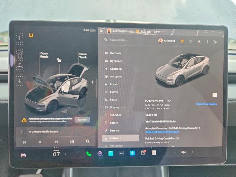 2026 TESLA MODEL Y 9