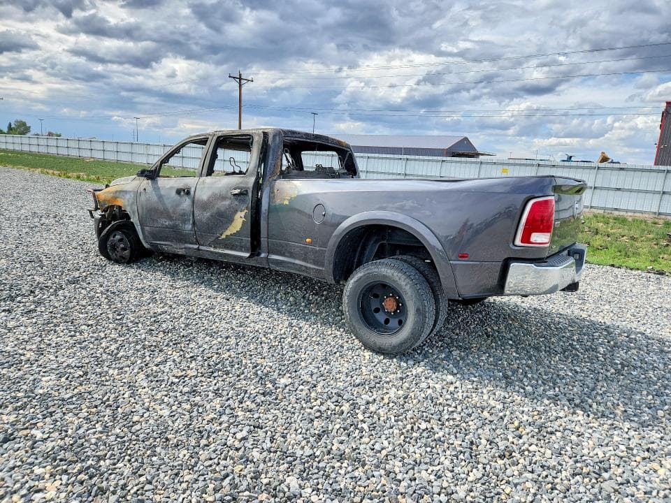 2018 RAM 3500 LARAMIE 2