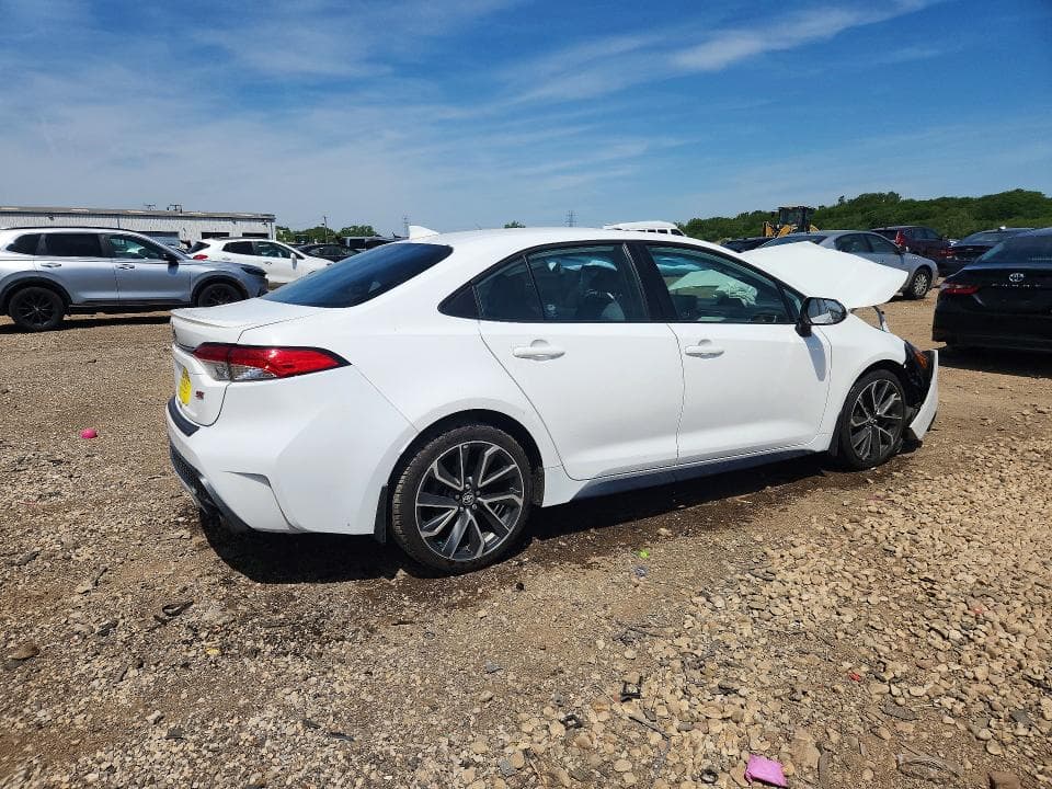 2022 TOYOTA COROLLA SE 3