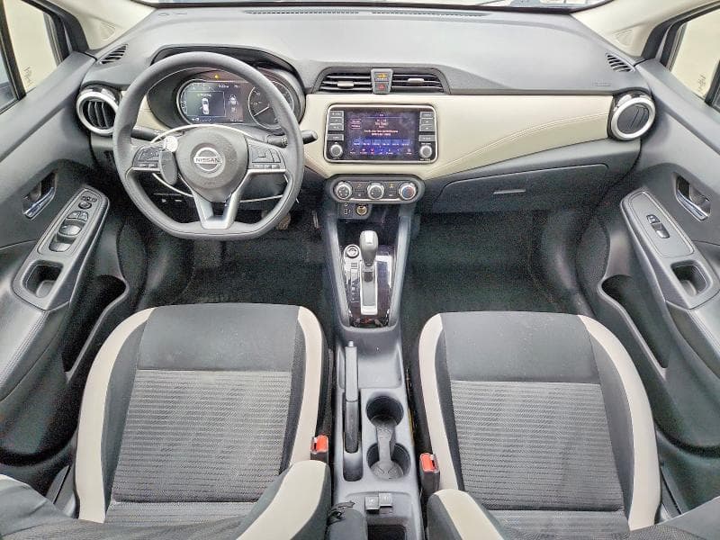 2020 NISSAN VERSA SV 8