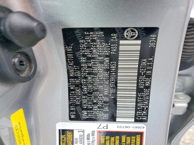 2017 TOYOTA CAMRY SE 13