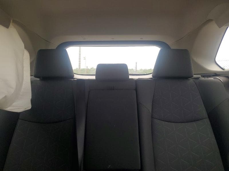 2025 TOYOTA RAV4 HYBRID XLE 10