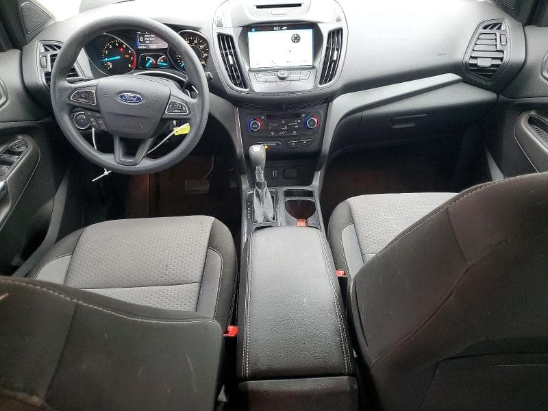 2017 FORD ESCAPE SE 8