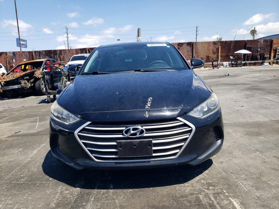 2017 HYUNDAI ELANTRA SE 5