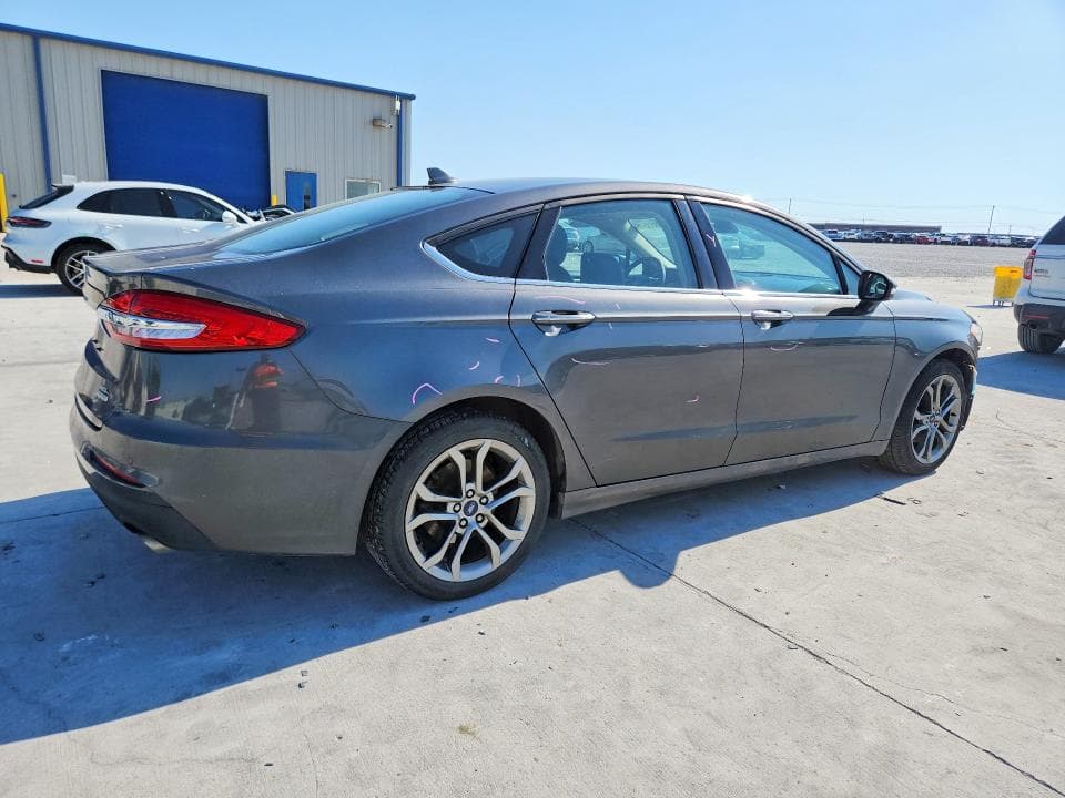 2020 FORD FUSION SEL 3
