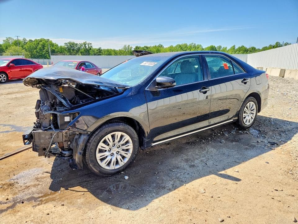 2013 TOYOTA CAMRY