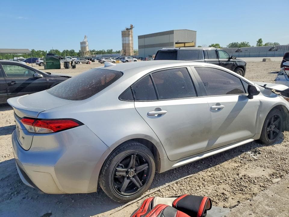 2020 TOYOTA COROLLA LE 3