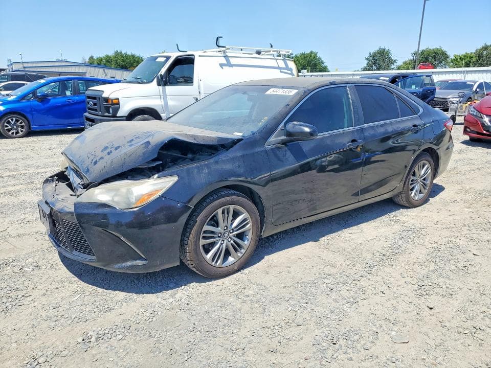 2017 TOYOTA CAMRY SE - 1