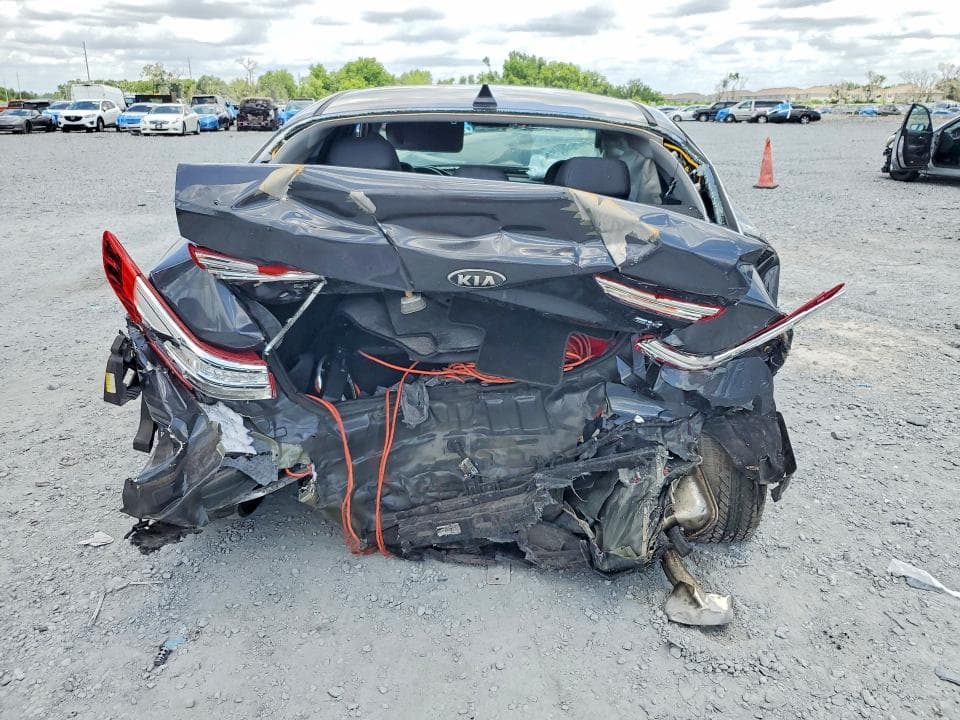 2018 KIA OPTIMA EX 11