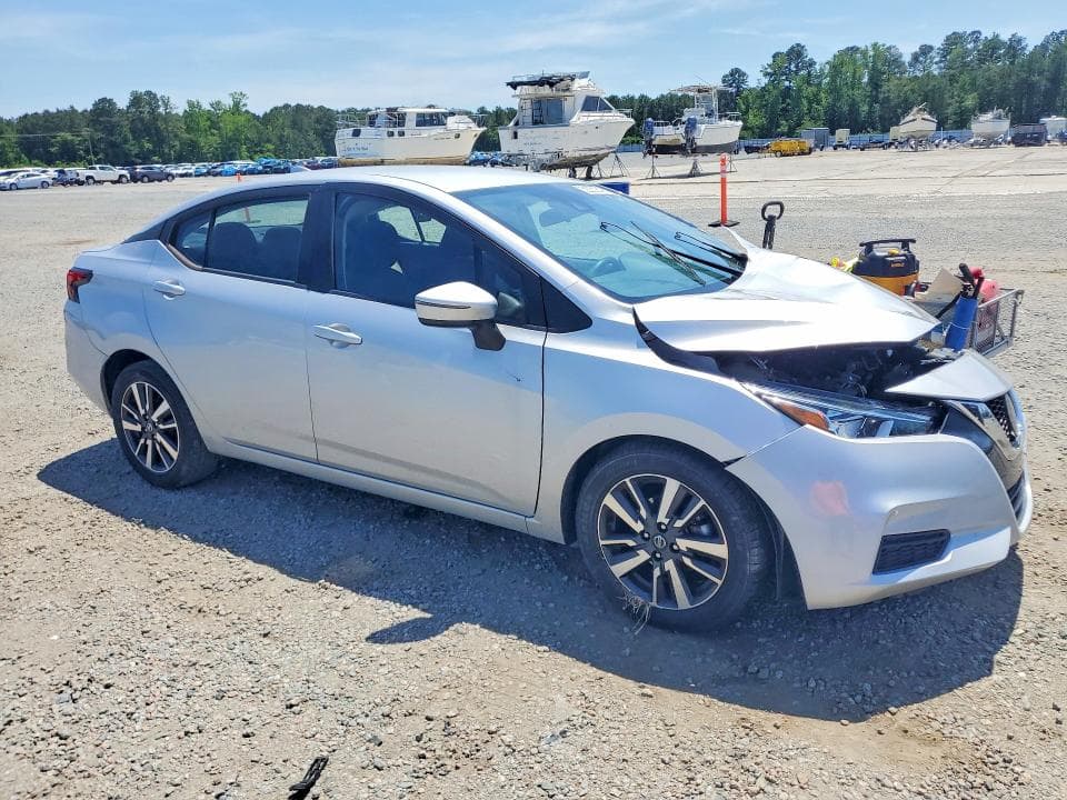 2021 NISSAN VERSA SV 4