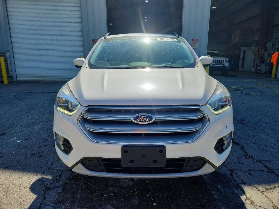 2019 FORD ESCAPE SEL 5