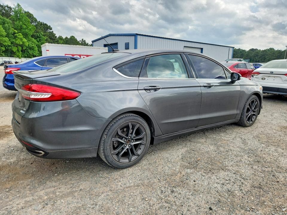 2018 FORD FUSION SE 3