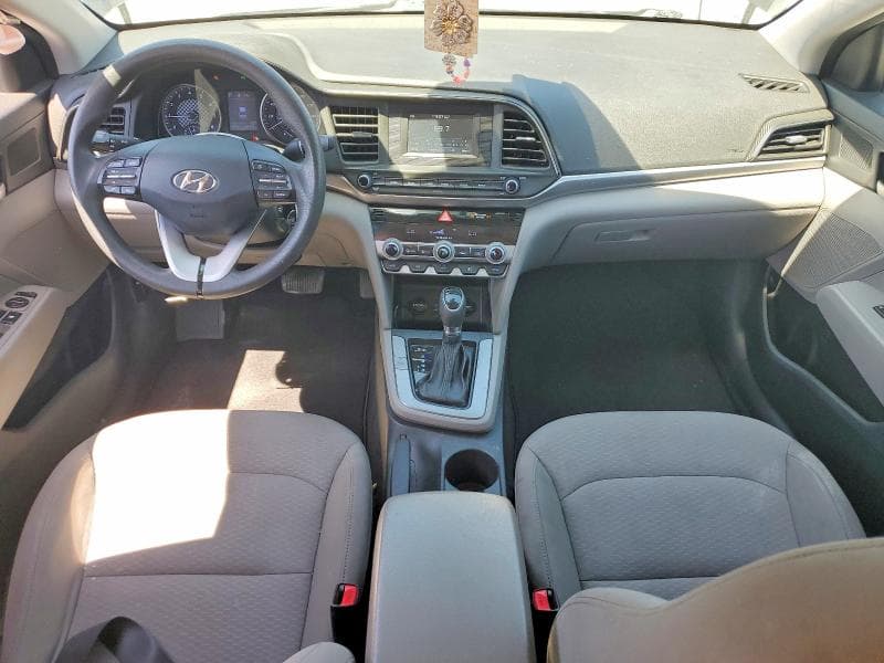 2020 HYUNDAI ELANTRA SE 8