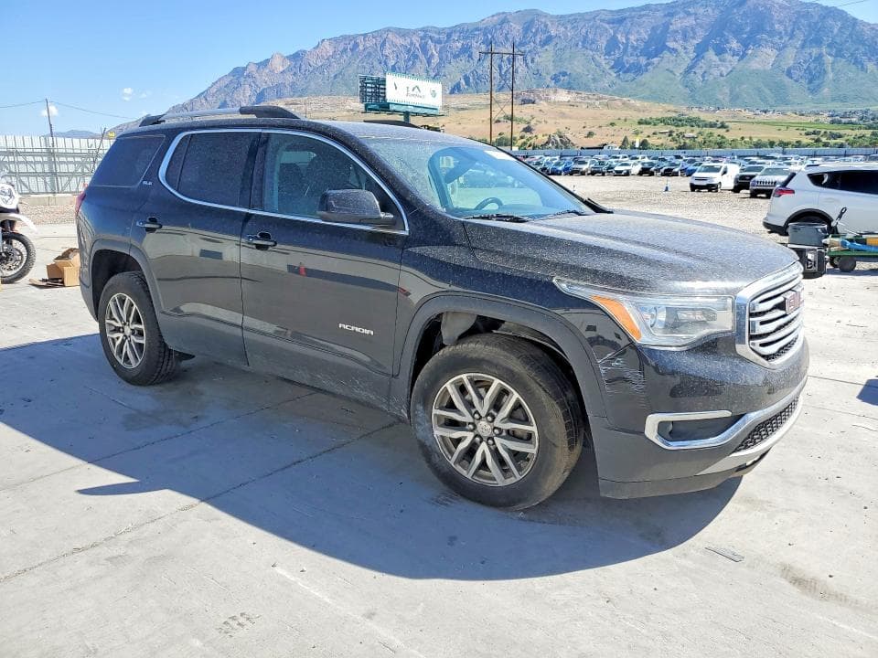 2017 GMC ACADIA SLE 4
