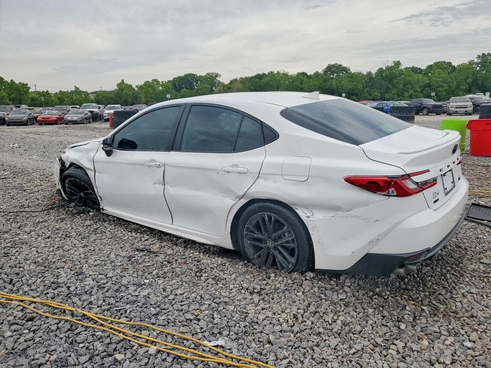 2025 TOYOTA CAMRY SE 2