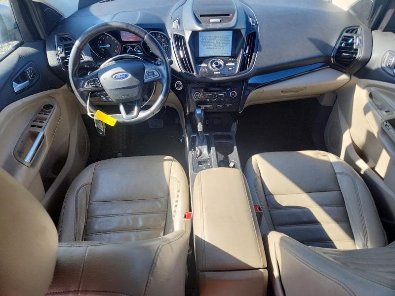 2017 FORD ESCAPE TITANIUM 8