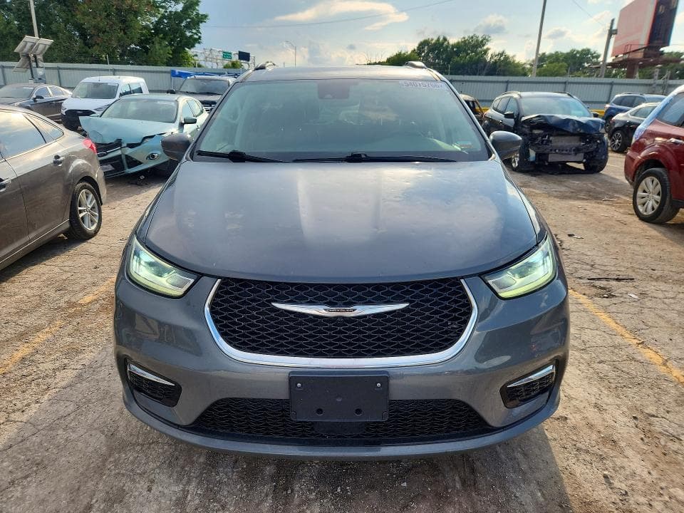 2022 CHRYSLER PACIFICA TOURING L 5