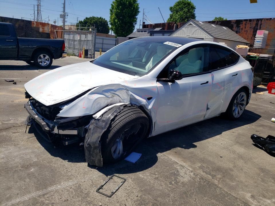 2026 TESLA MODEL Y - 1