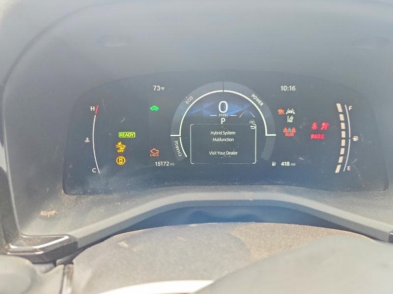 2025 TOYOTA CAMRY LE 9