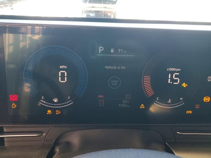 2024 HYUNDAI KONA SEL 9