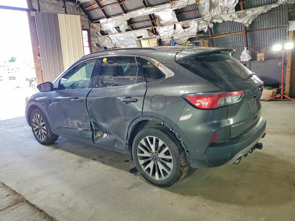 2020 FORD ESCAPE TITANIUM 2