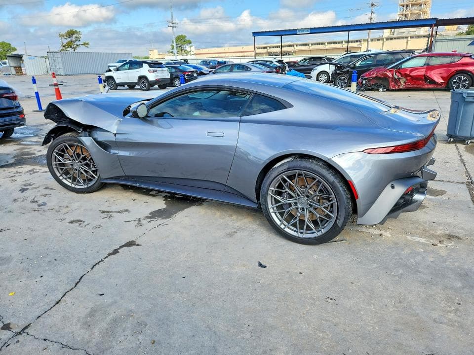 2020 ASTON MARTIN VANTAGE 2