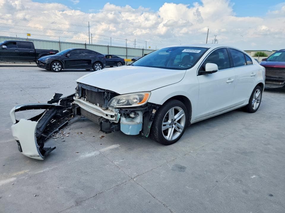 2015 VOLVO S60 PREMIER - 1