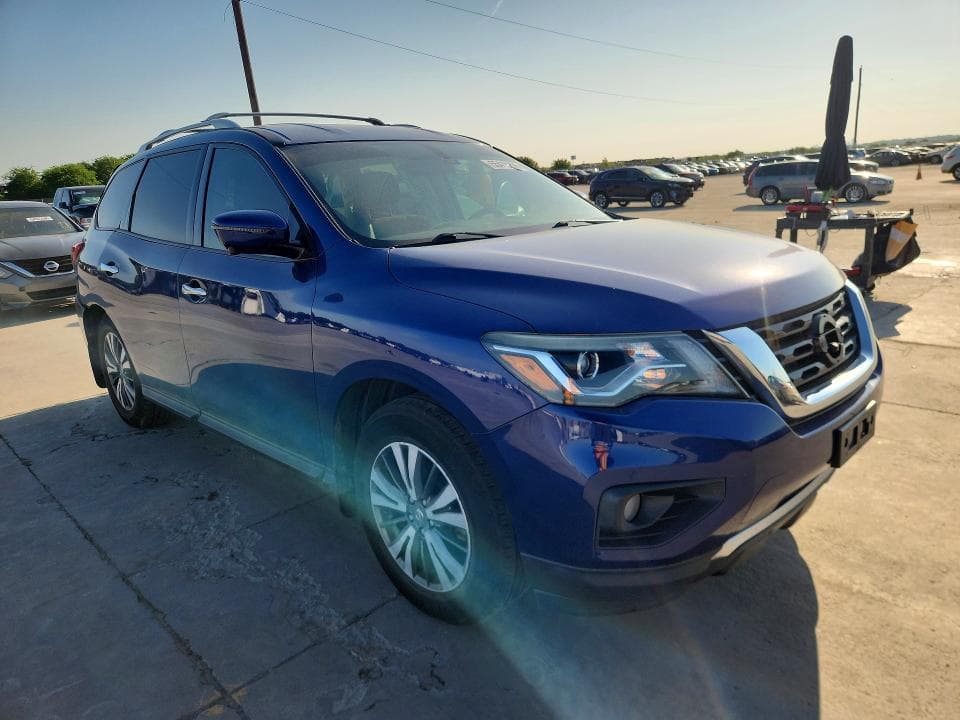 2017 NISSAN PATHFINDER SL 4