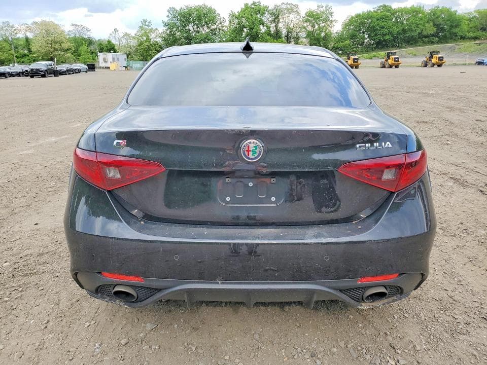 2019 ALFA ROMEO GIULIA TI 6