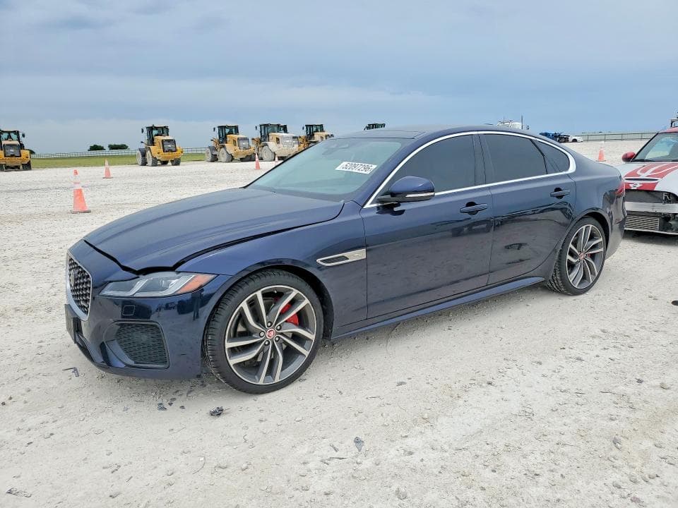 2022 JAGUAR XF R-DYNAMIC SE