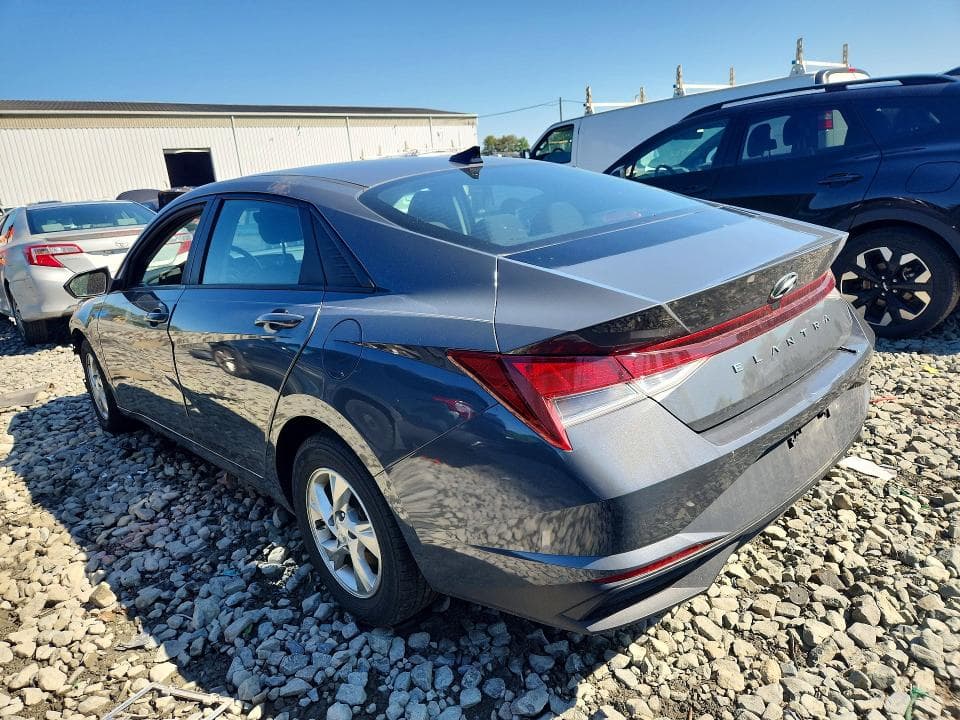2023 HYUNDAI ELANTRA 2