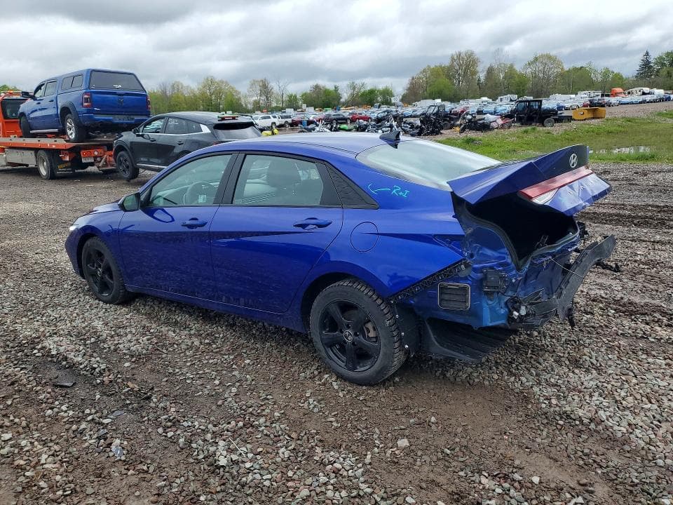 2024 HYUNDAI ELANTRA SE 2